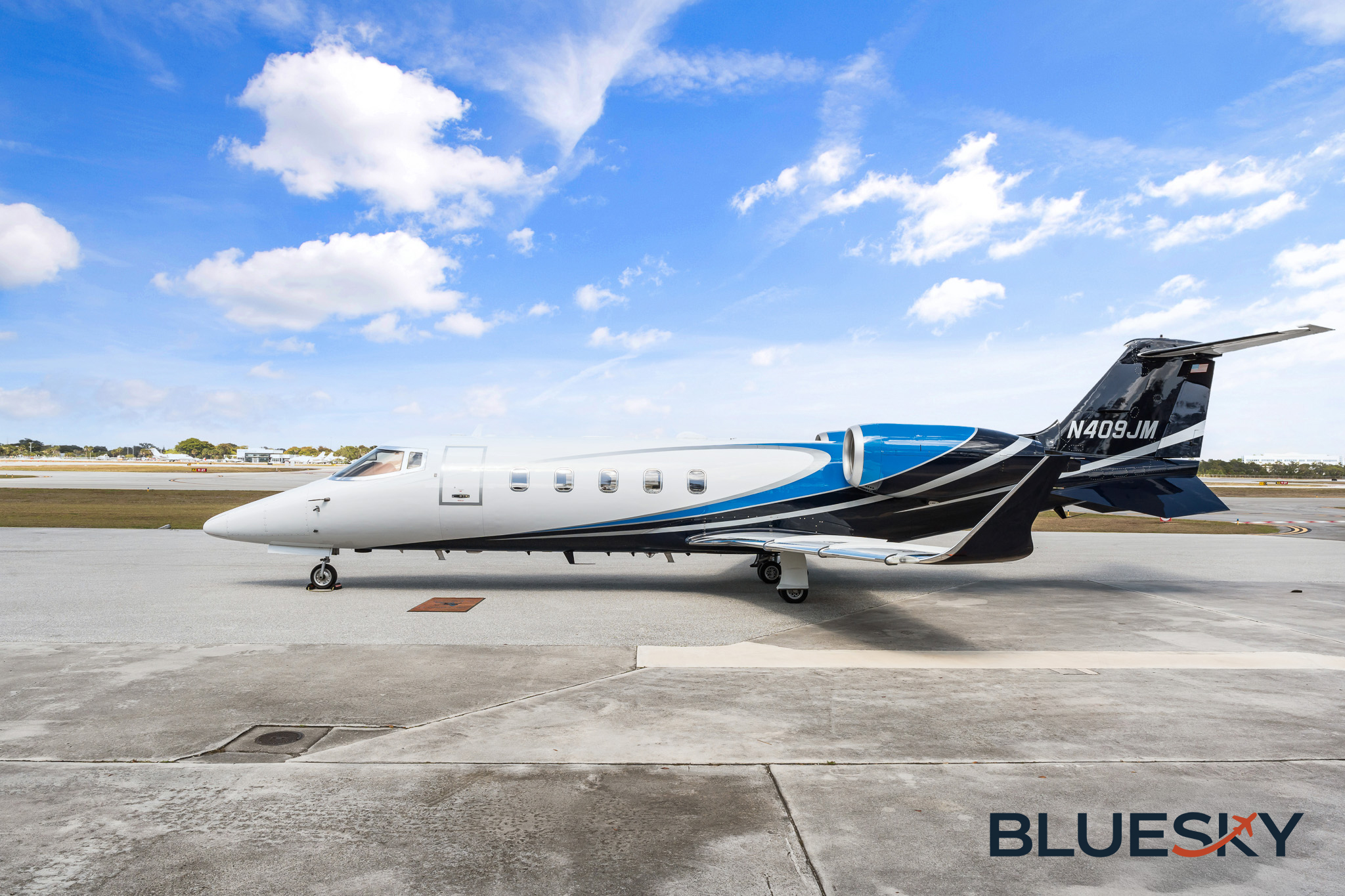 Learjet 60XR gallery image 10