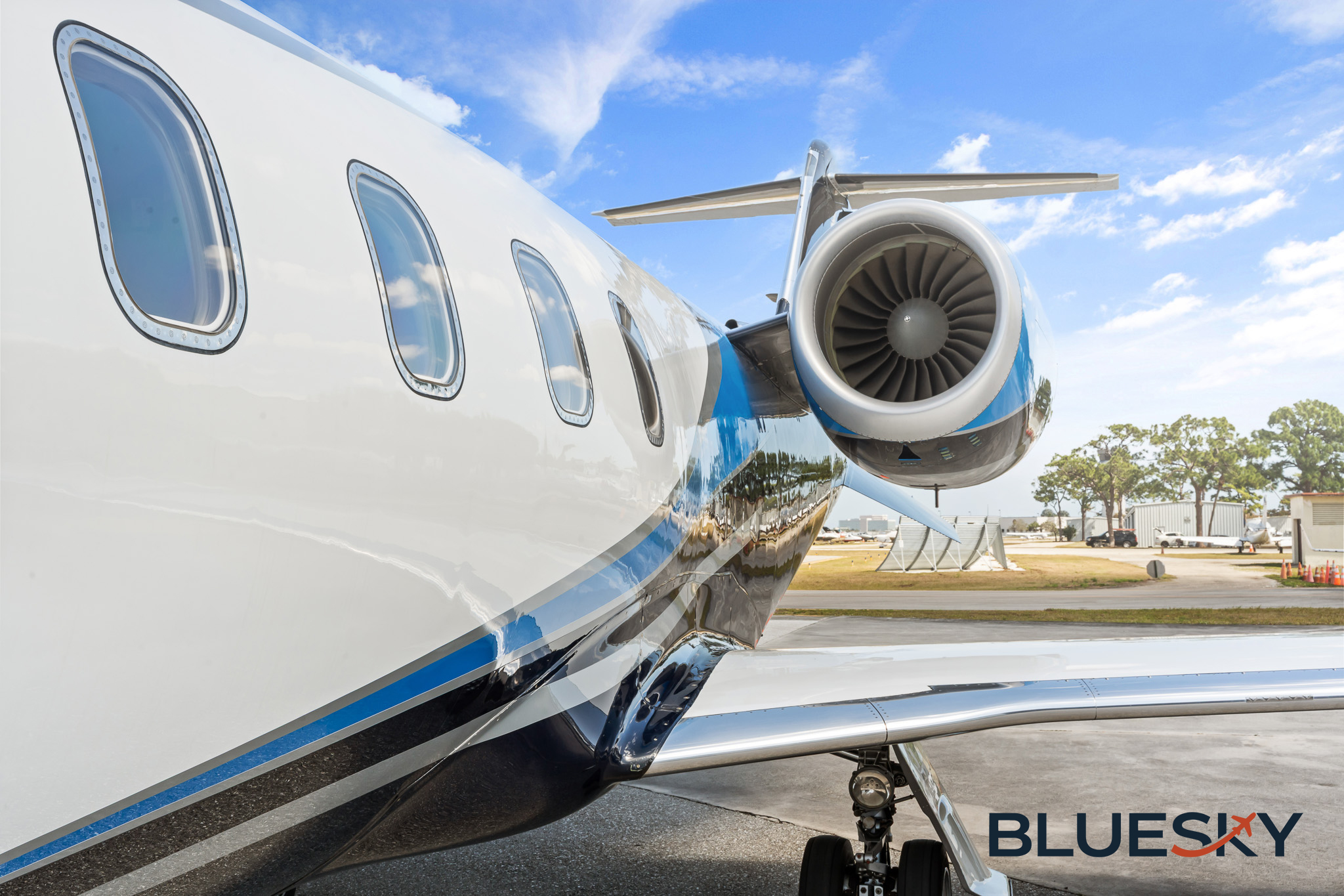 Learjet 60XR gallery image 5